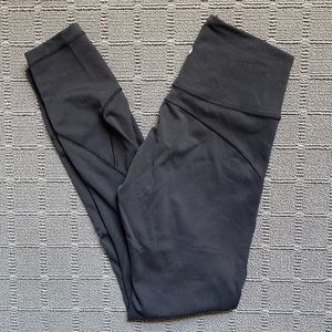 In Movement 7/8 Tight